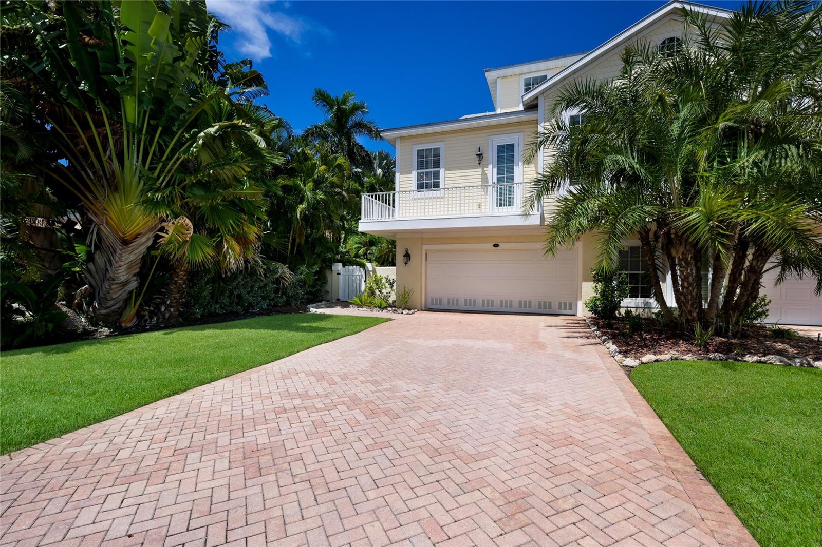 310 63rd St, Bradenton Beach, FL 34217