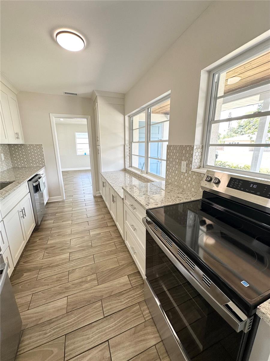 3101 13th, Bradenton, FL 34205