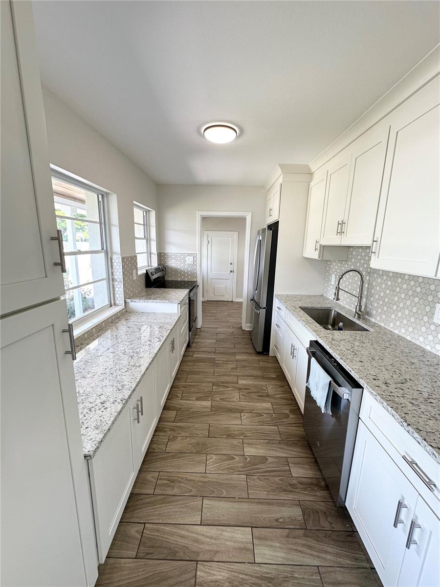 3101 13th, Bradenton, FL 34205