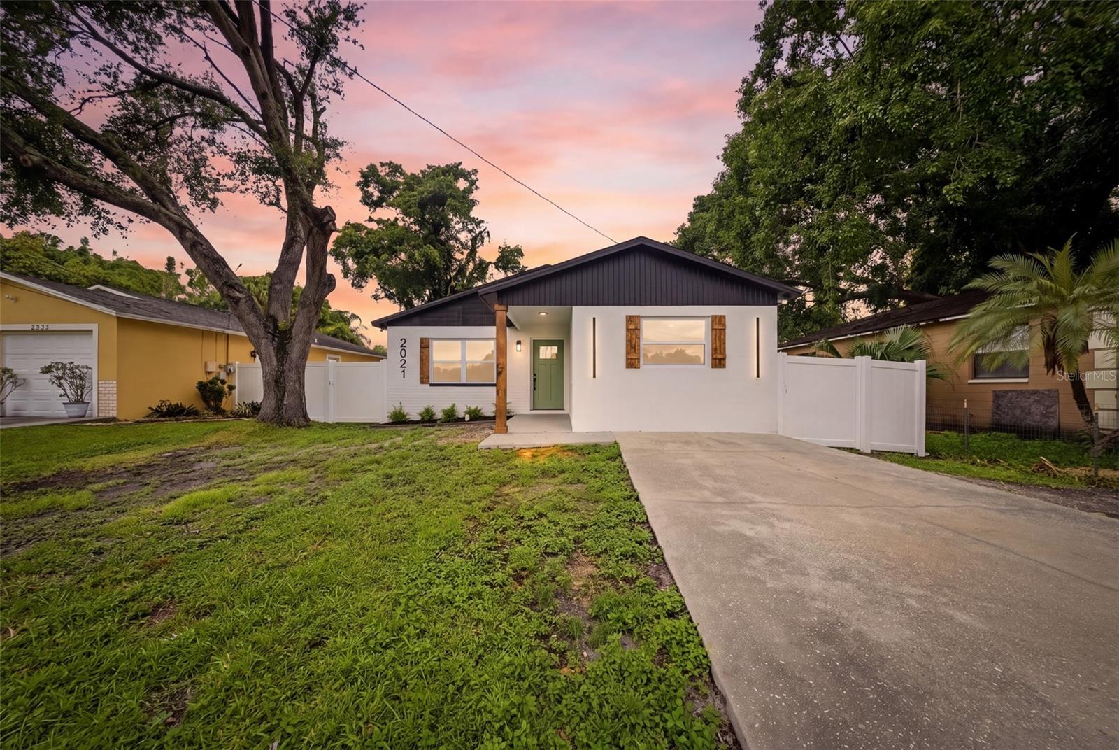 2921 57, St Petersburg, FL 33714