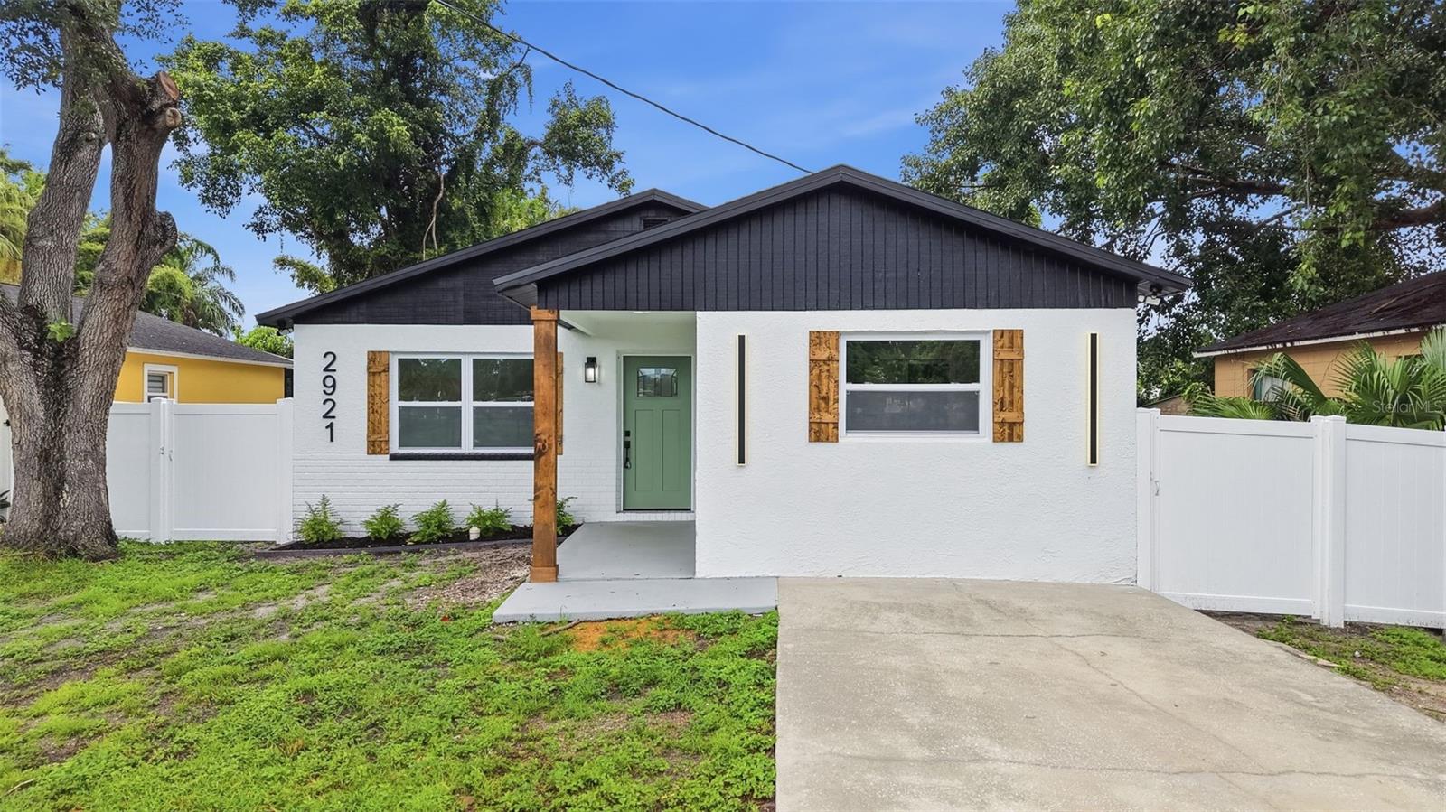 2921 57, St Petersburg, FL 33714