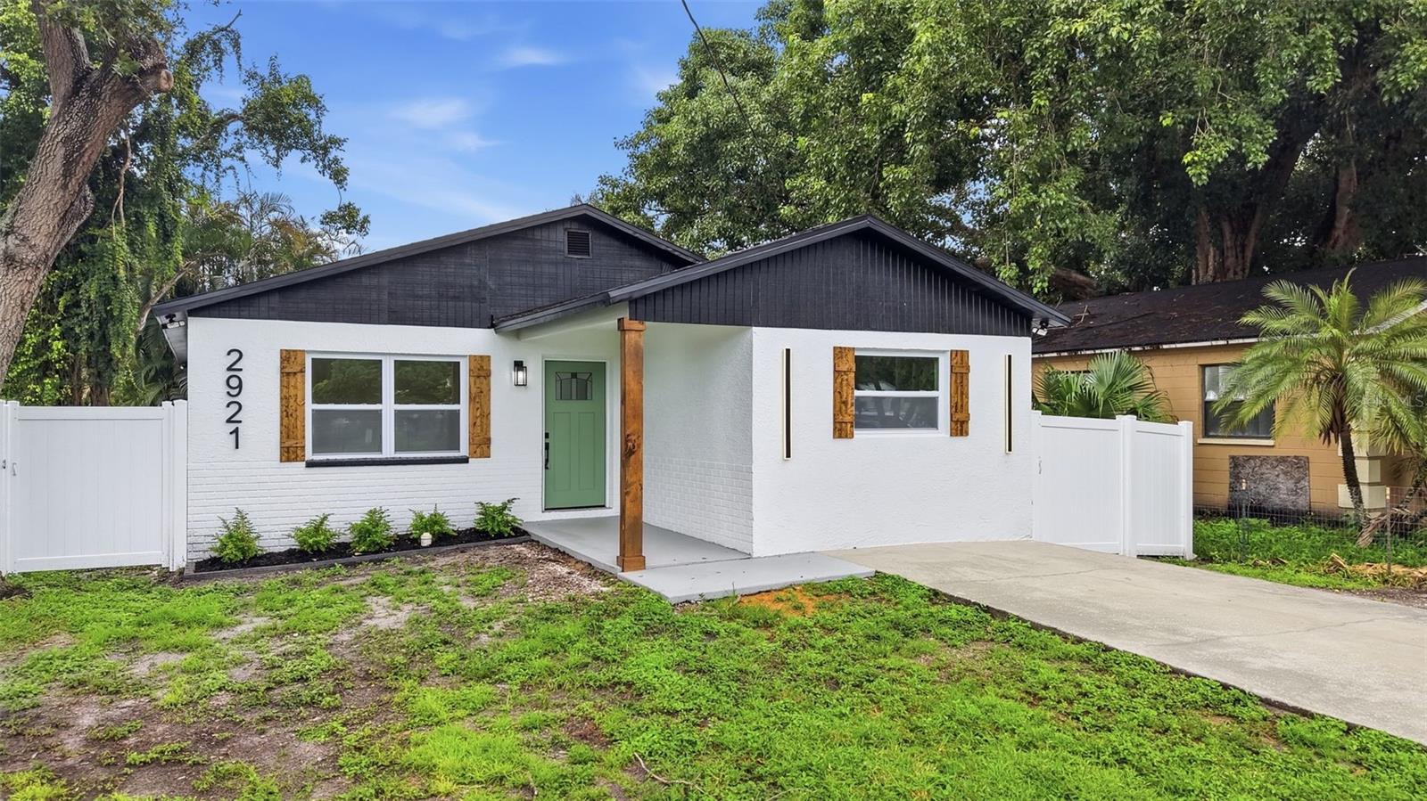 2921 57, St Petersburg, FL 33714