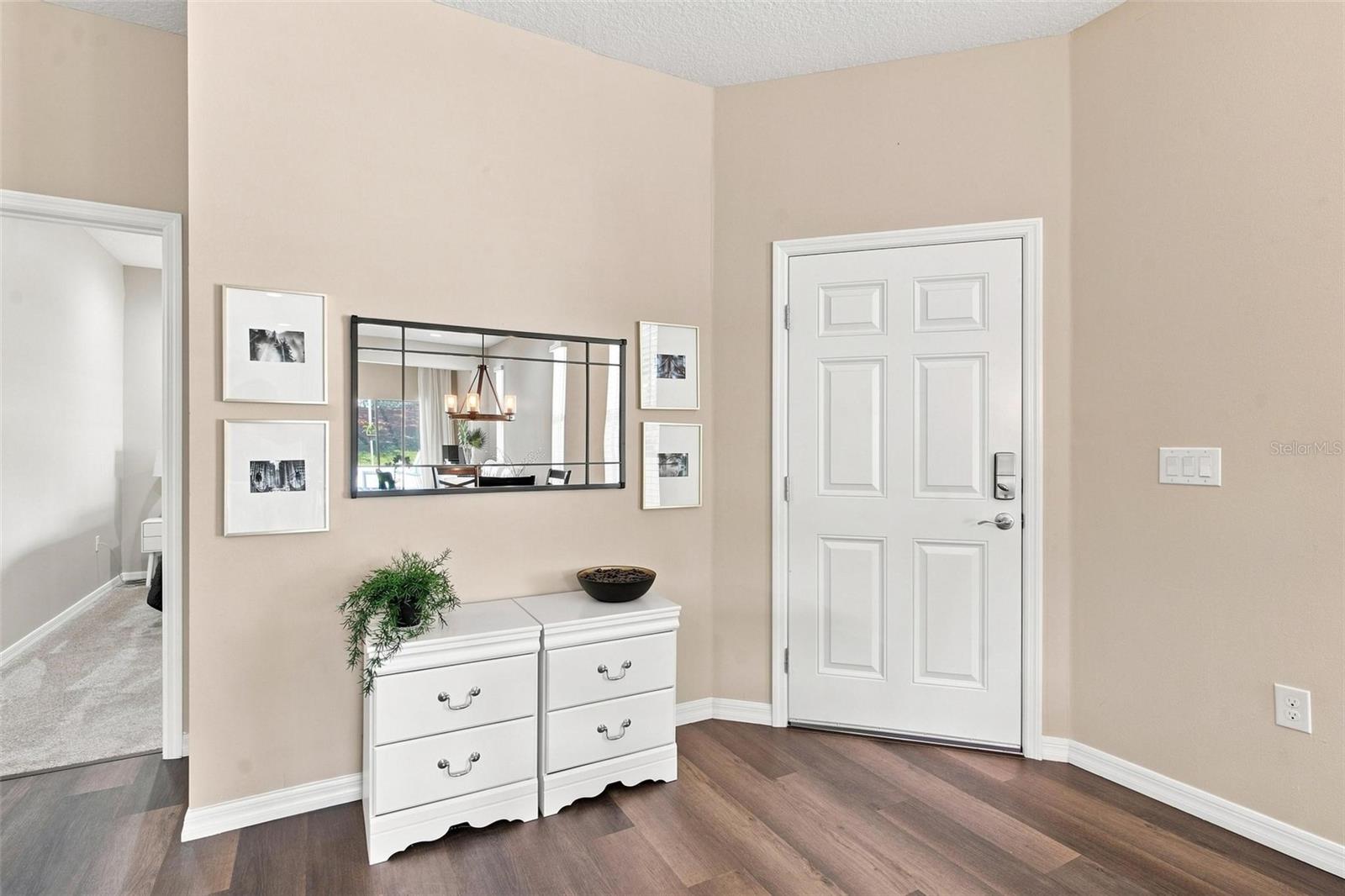 27001 White Plains, Leesburg, FL 34748