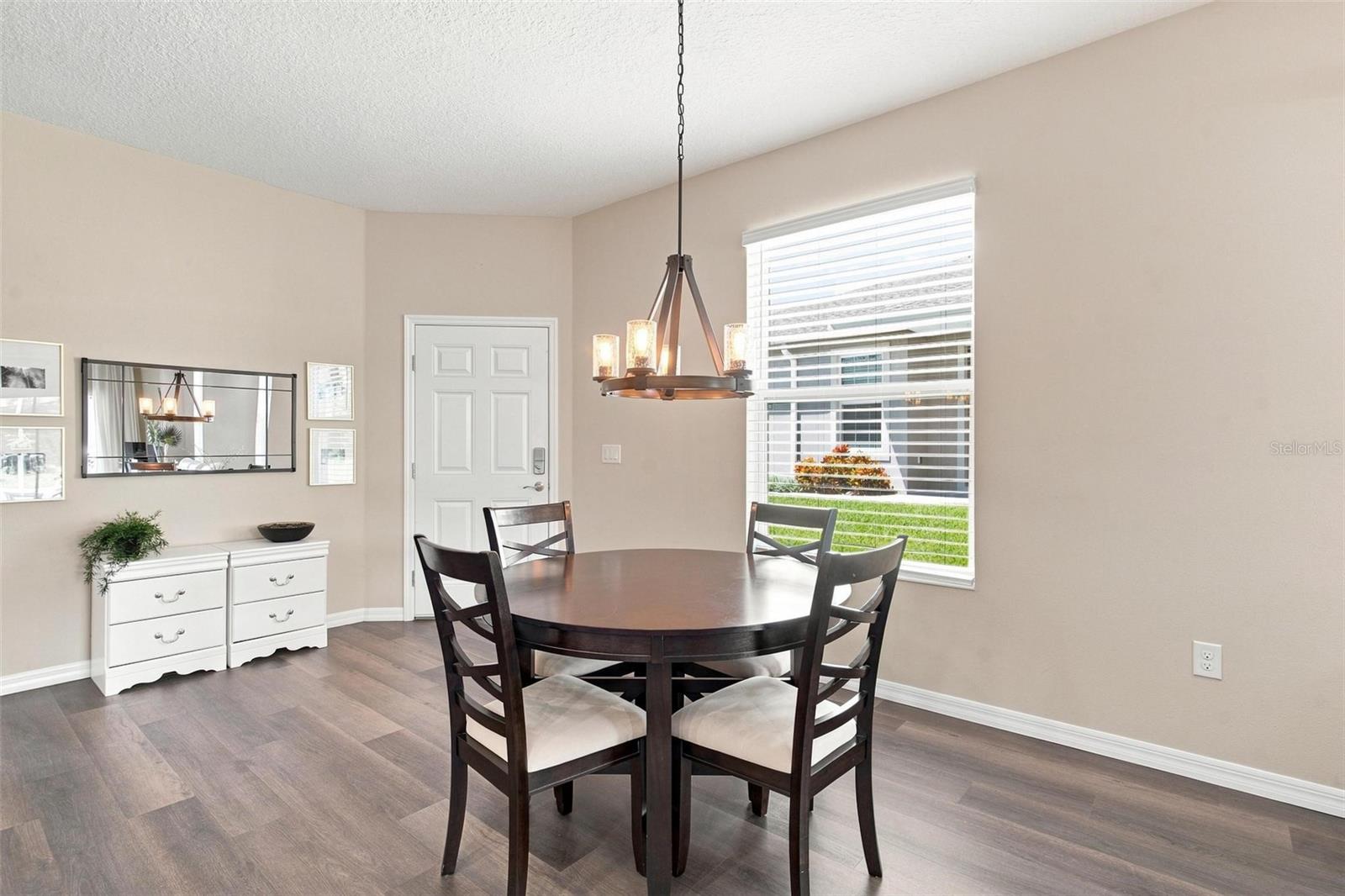 27001 White Plains, Leesburg, FL 34748