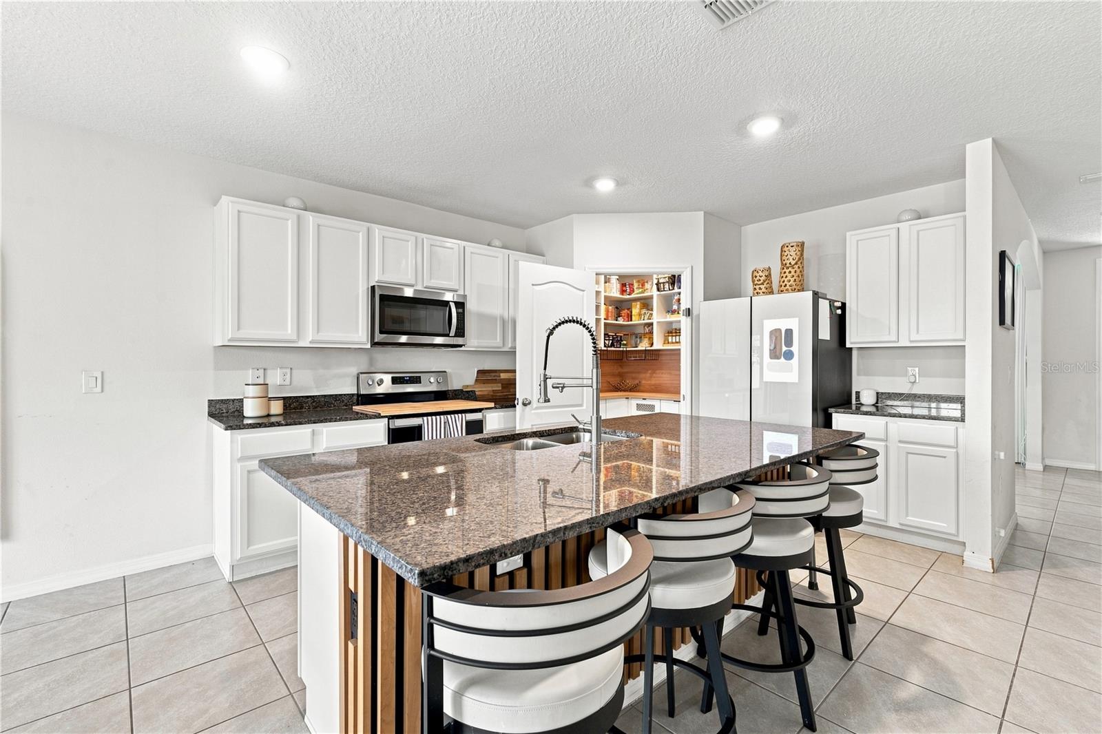 5378 Cedar Point, Magnolia Square, FL 34771