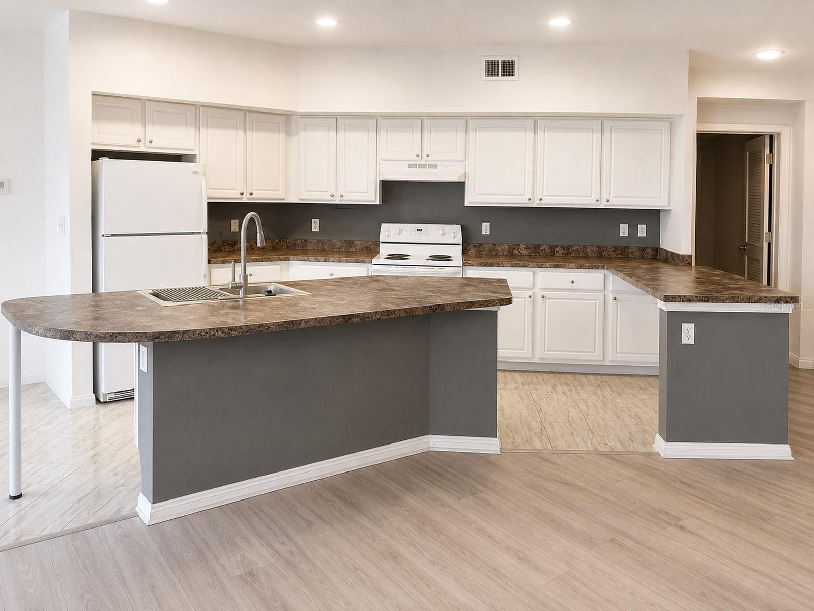 911 Orange Unit 252, Orlando, FL 32801