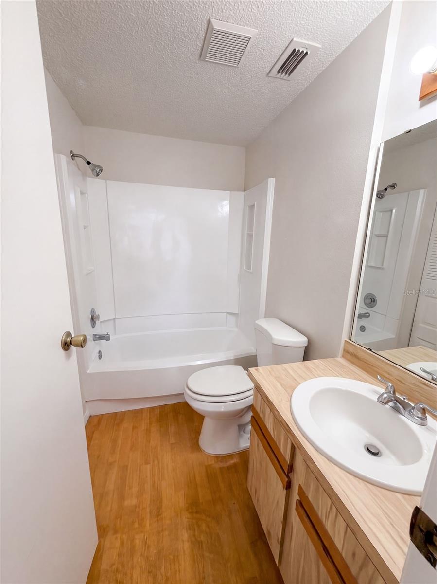 3803 60th, Bradenton, FL 34209