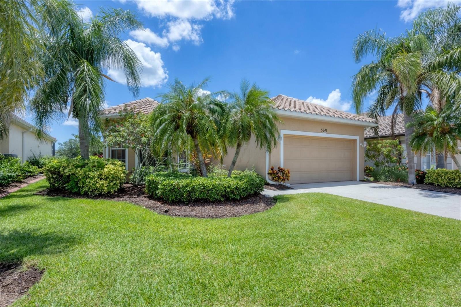 5641 Whispering Oaks, North Port, FL 34287
