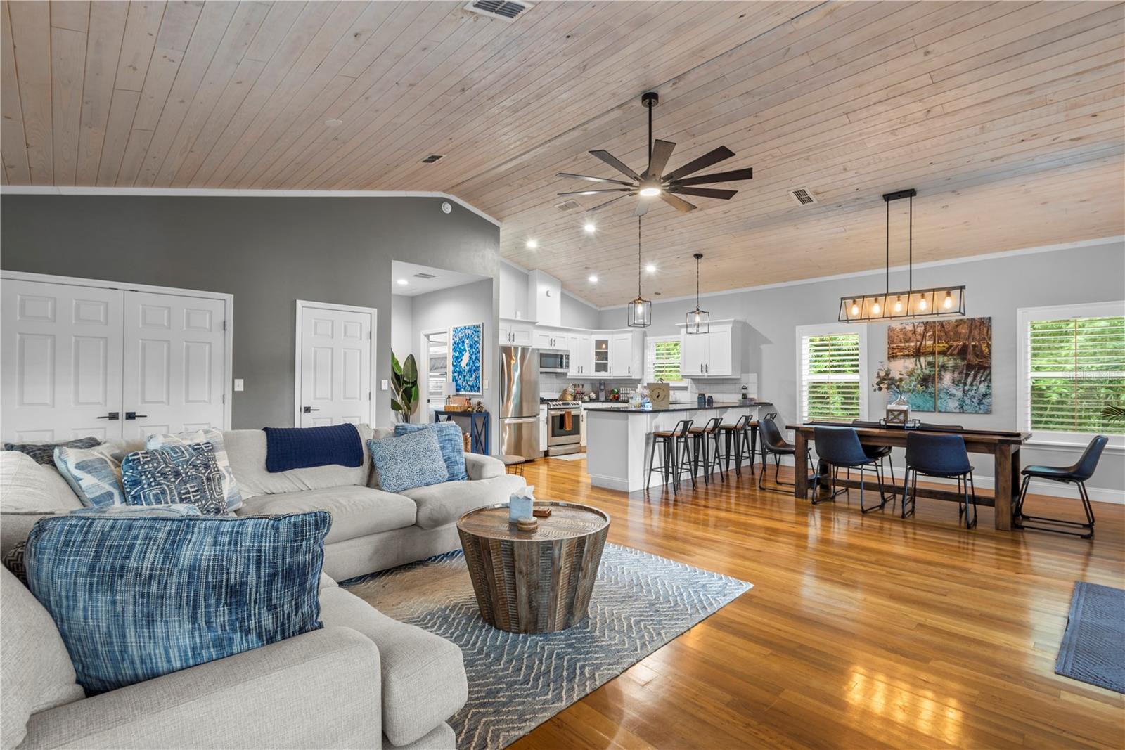 314 880th, Old Town, FL 32680