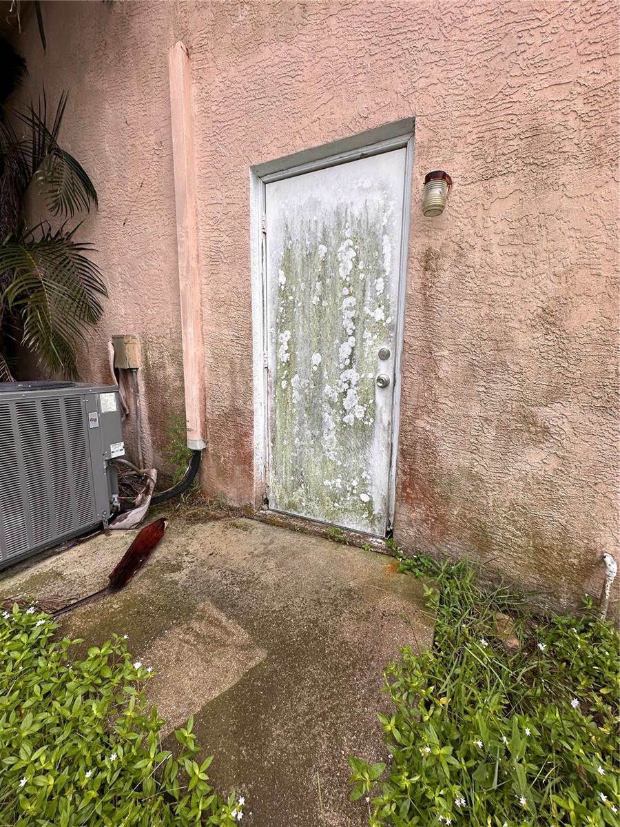 16842 Toledo Blade, Port Charlotte, FL 33954