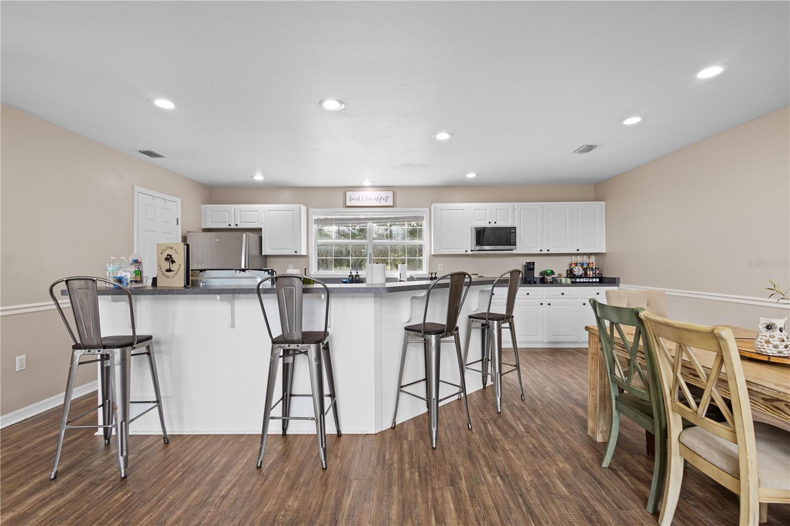190 Riverside West, Branford, FL 32008