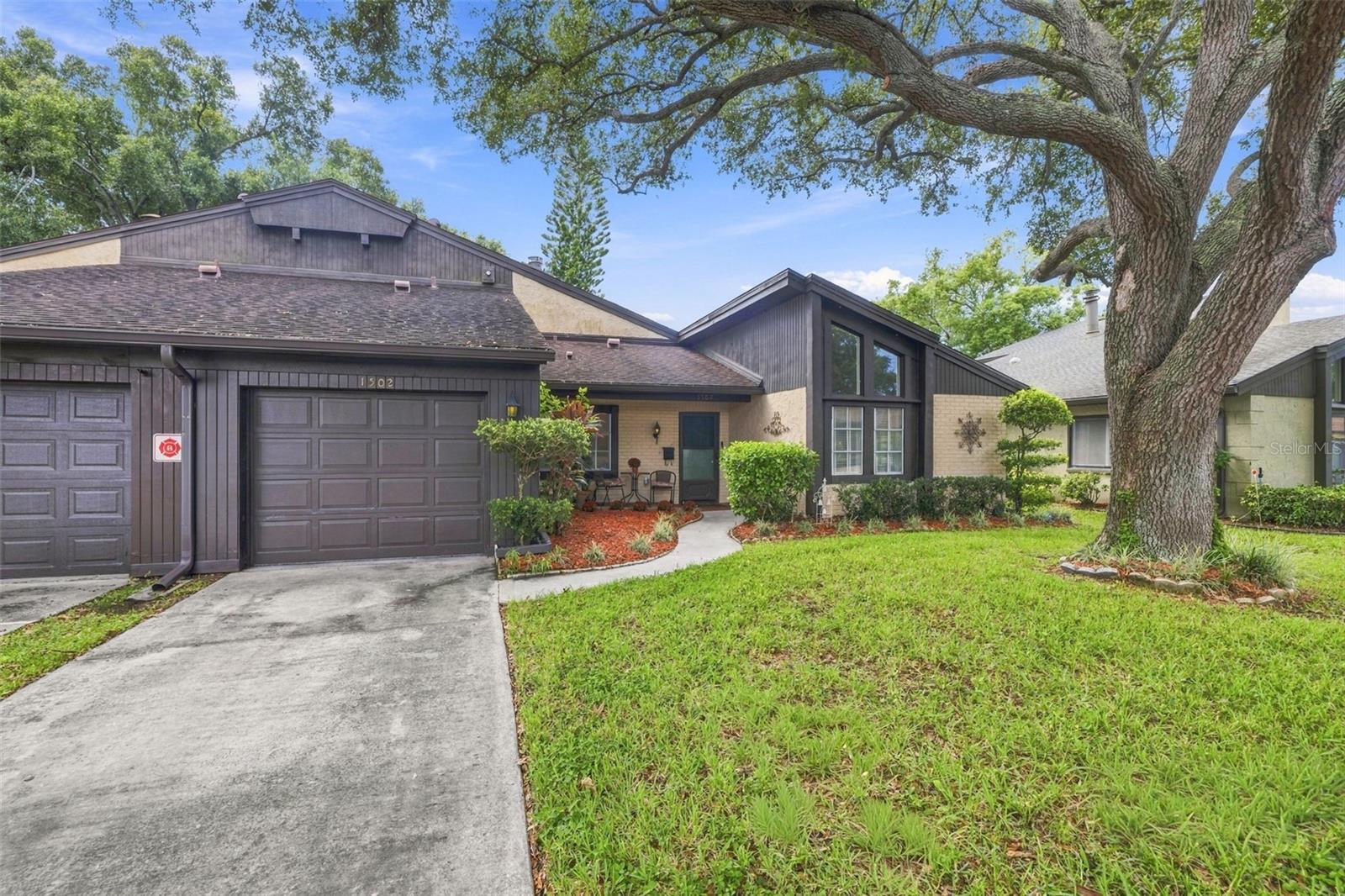 2101 Sunset Point Unit 1502, Clearwater, FL 33765