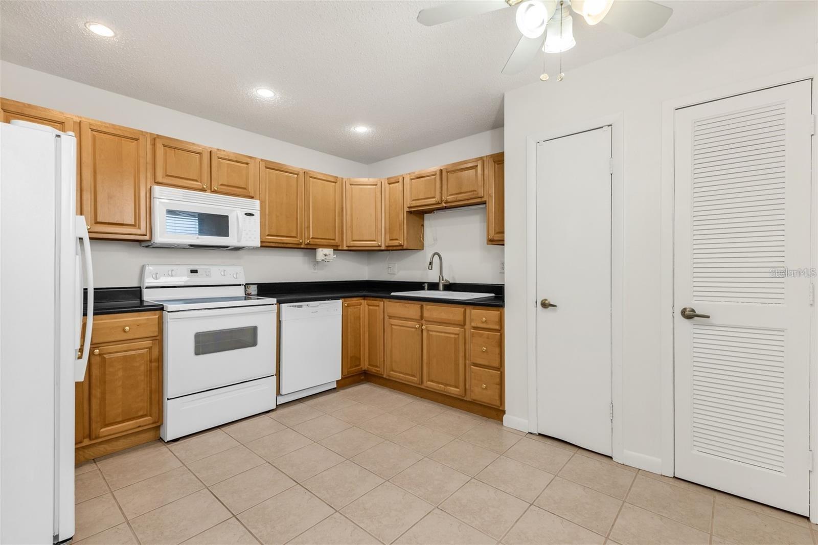 1217 Aqui Esta Unit 5, Punta Gorda, FL 33950