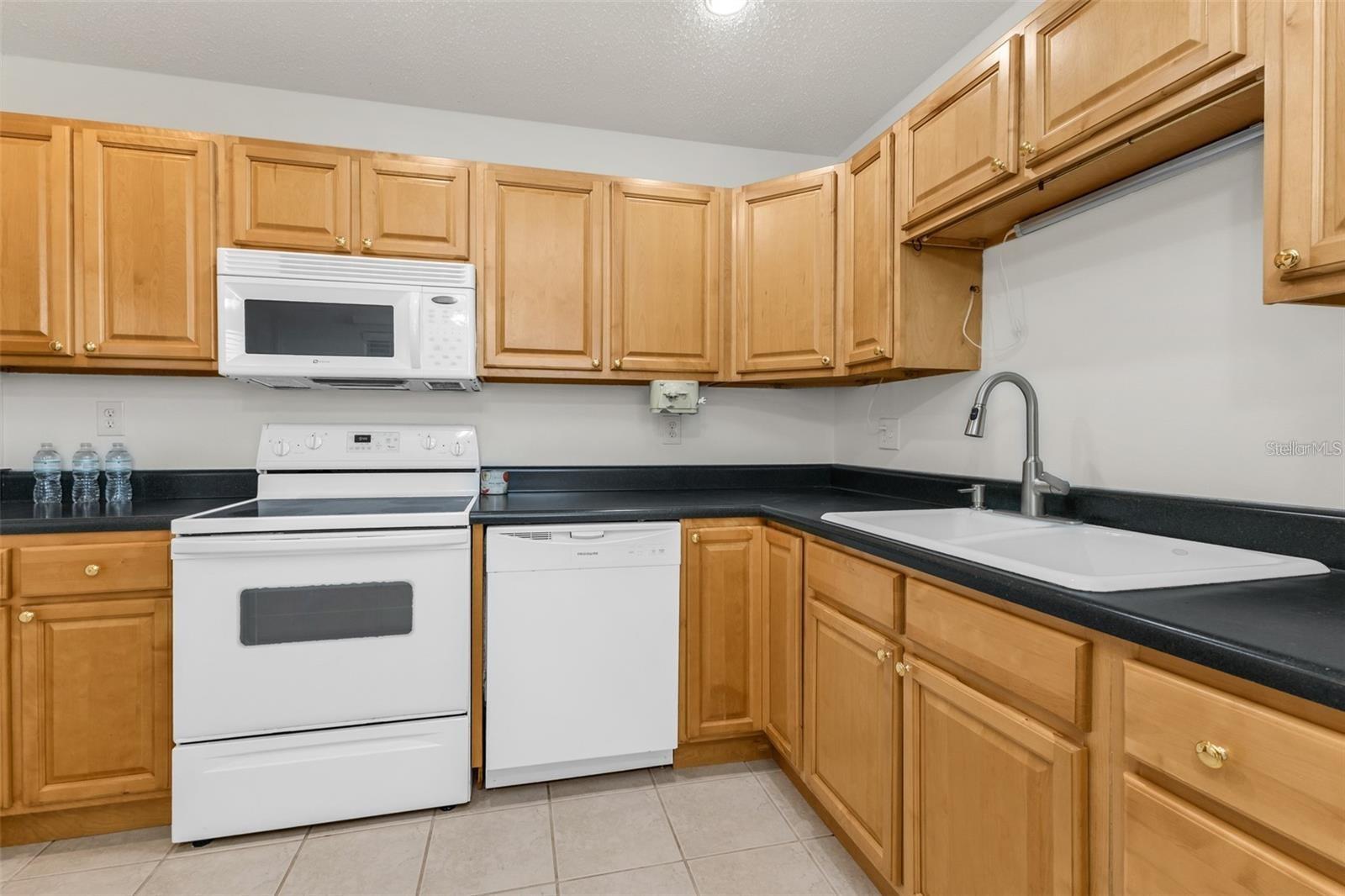 1217 Aqui Esta Unit 5, Punta Gorda, FL 33950