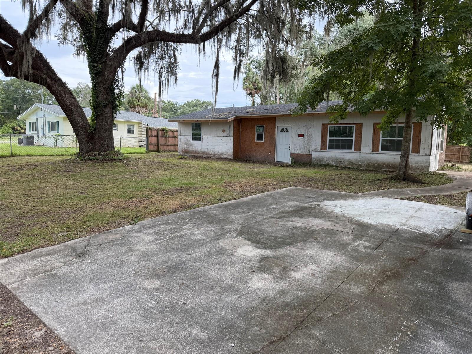 5211 29th, Ocala, FL 34480