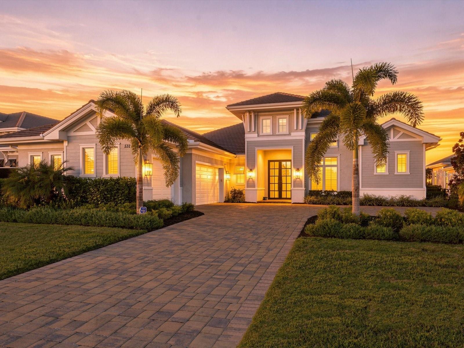 532 Blue Shell, Sarasota, FL 34240