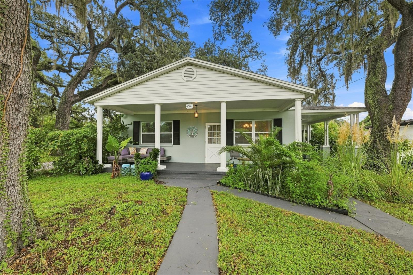 8911 Highland, Tampa, FL 33604