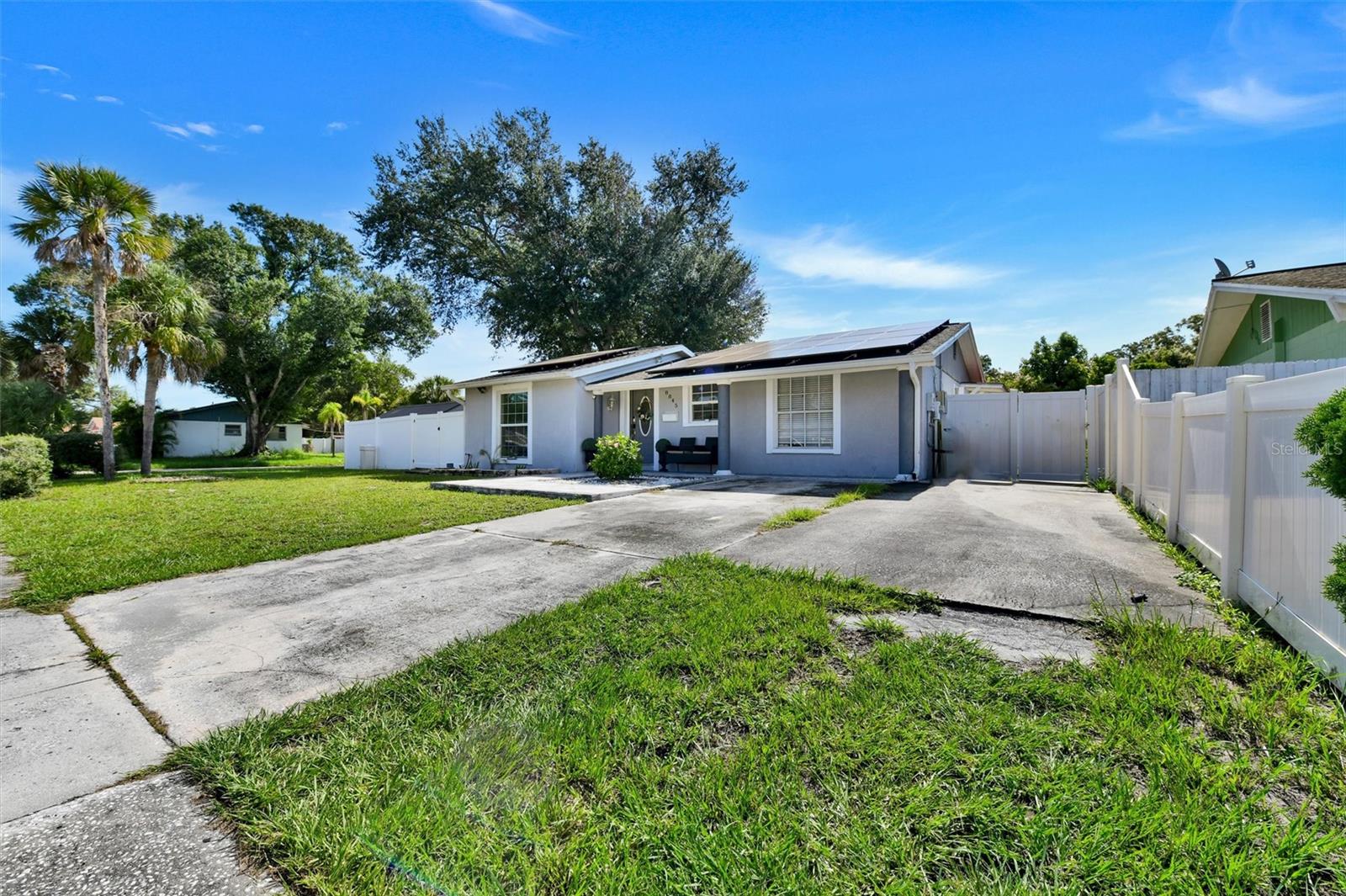 8845 Auburn, Tampa, FL 33615