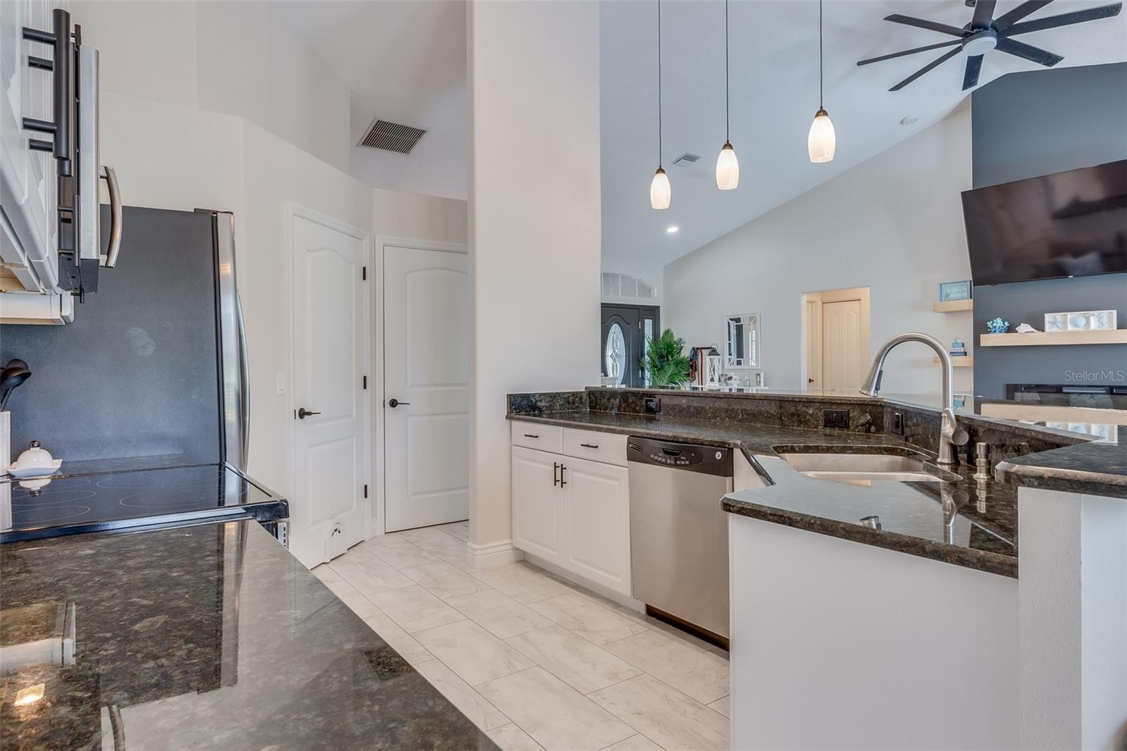 2226 Charleston Park, North Port, FL 34287