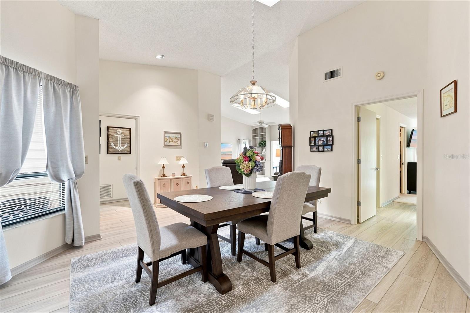 3871 Wilshire Unit 119, Sarasota, FL 34238