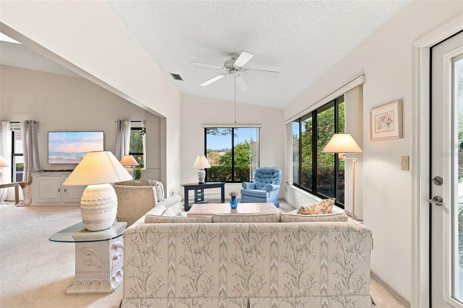 3871 Wilshire Unit 119, Sarasota, FL 34238