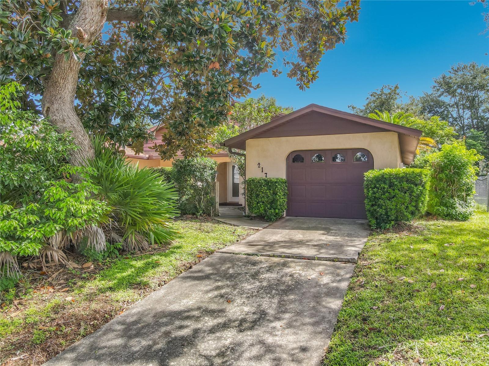 217 Shangri la, Edgewater, FL 32132