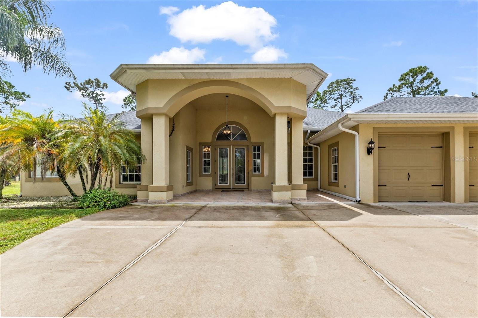 3605 Tropicaire, North Port, FL 34286