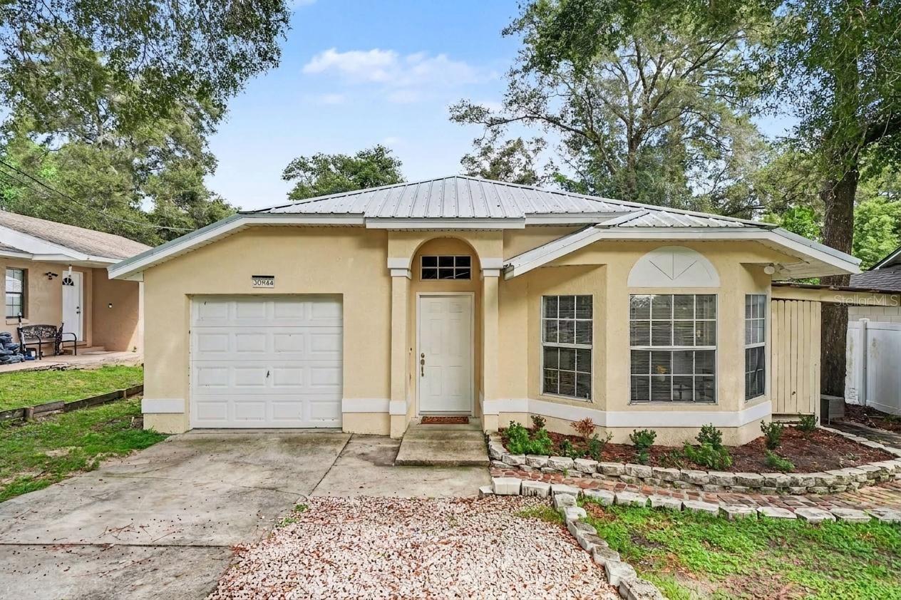 30944 Teho, Mount Plymouth, FL 32776
