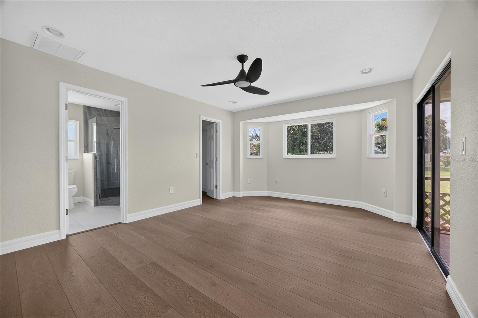 251 Barcelona, Punta Gorda, FL 33983