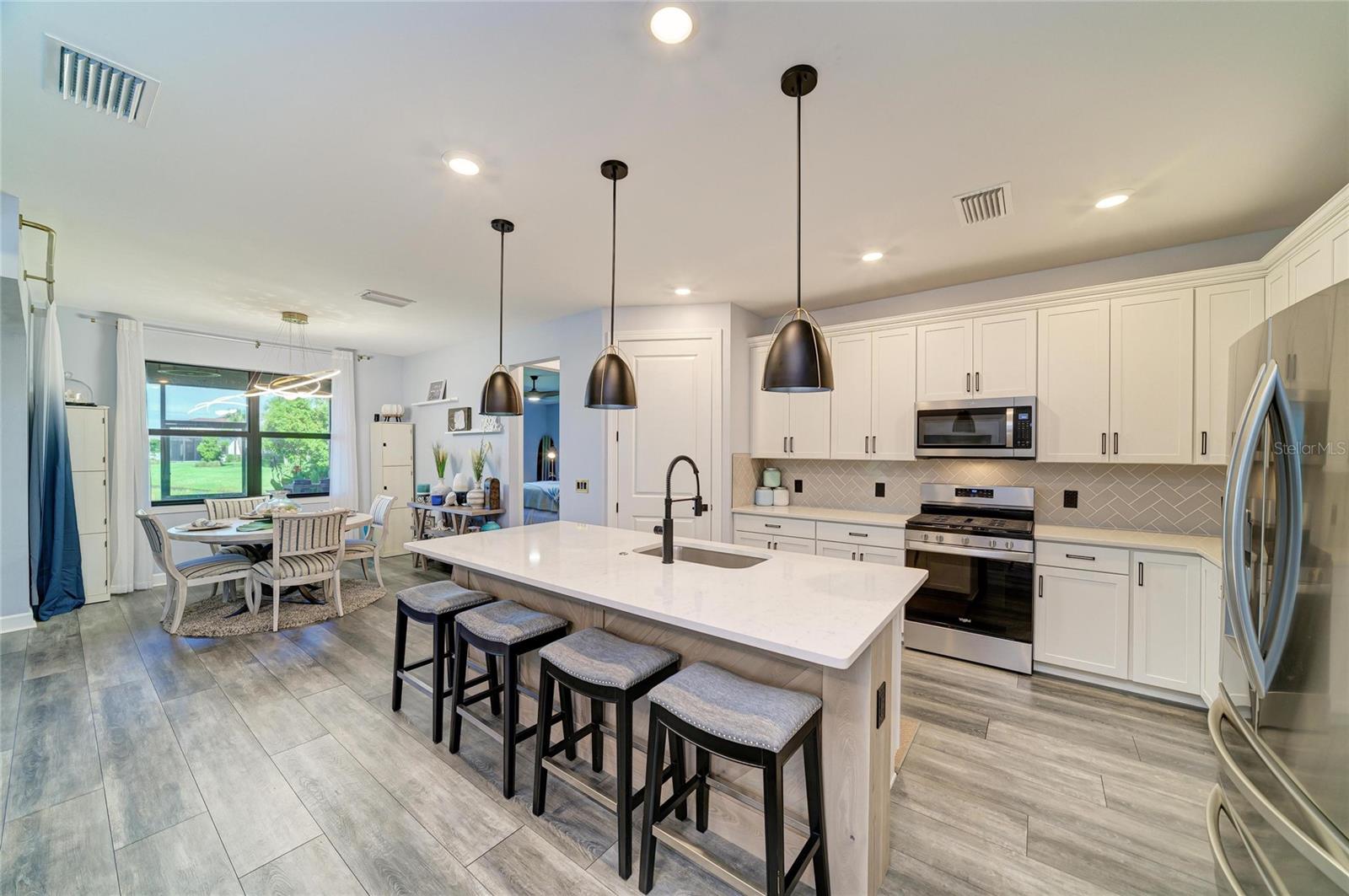 7683 Summerland, Lakewood Ranch, FL 34202