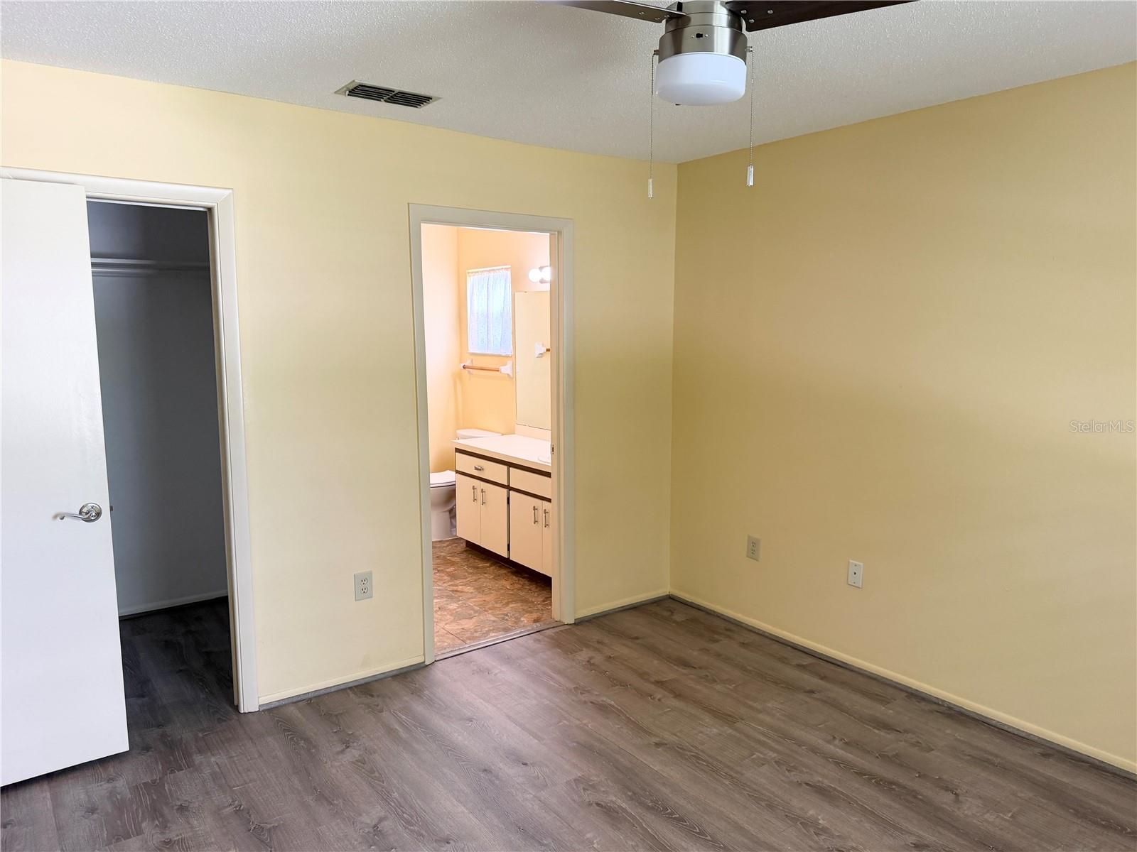 937 Capri Isles Unit 56, Venice, FL 34292