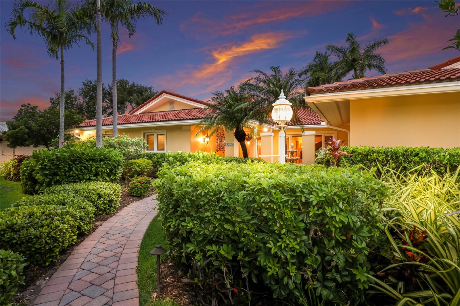 7208 19th, Bradenton, FL 34209