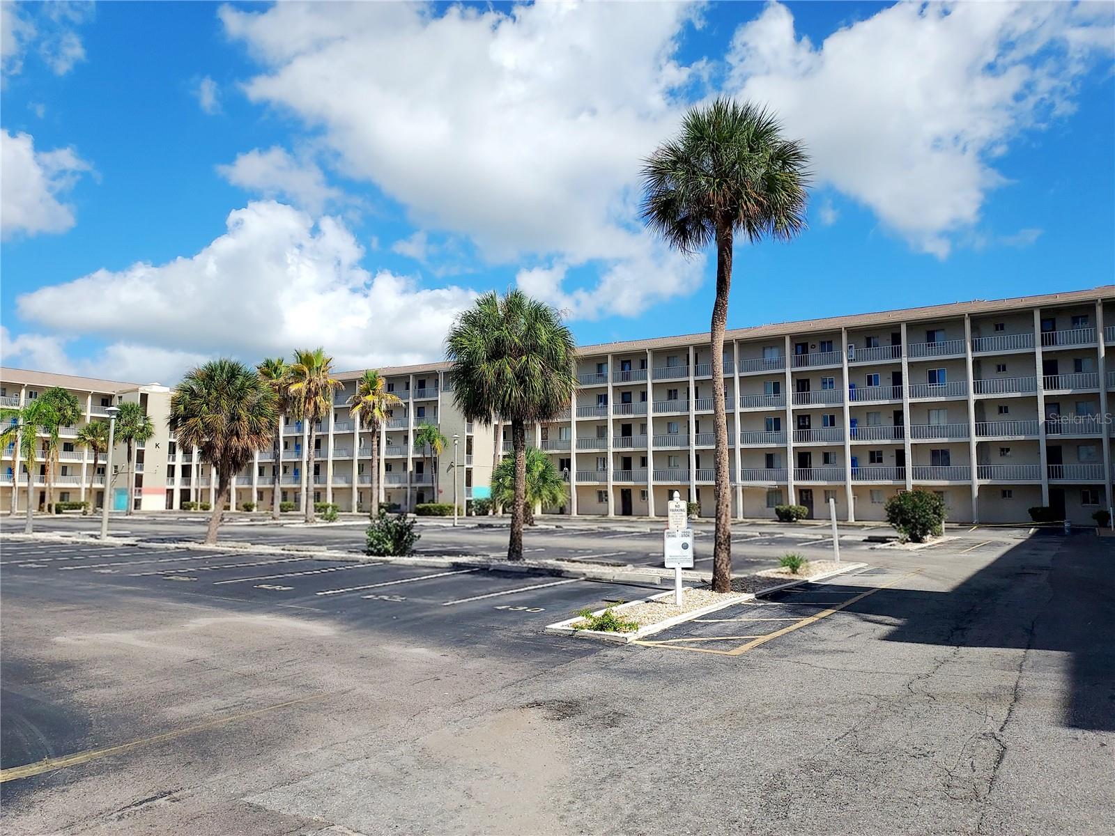 3520 Lake Bayshore Unit K111, Bradenton, FL 34205