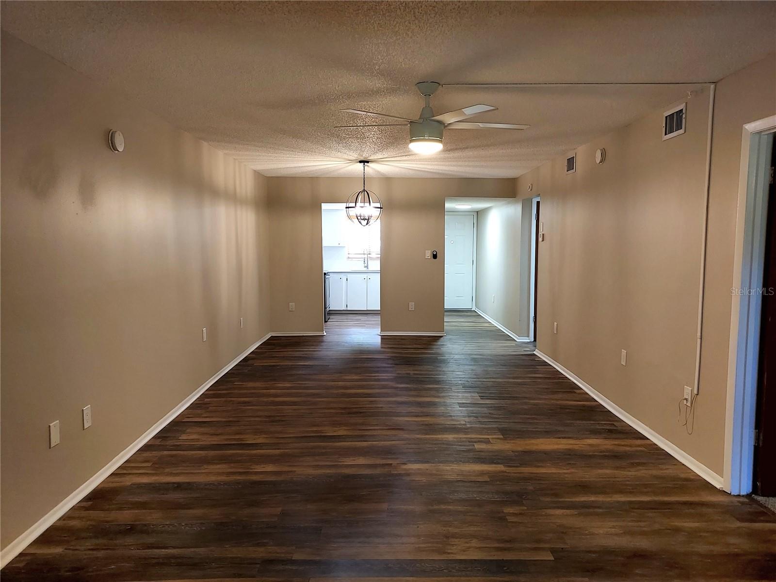 3520 Lake Bayshore Unit K111, Bradenton, FL 34205