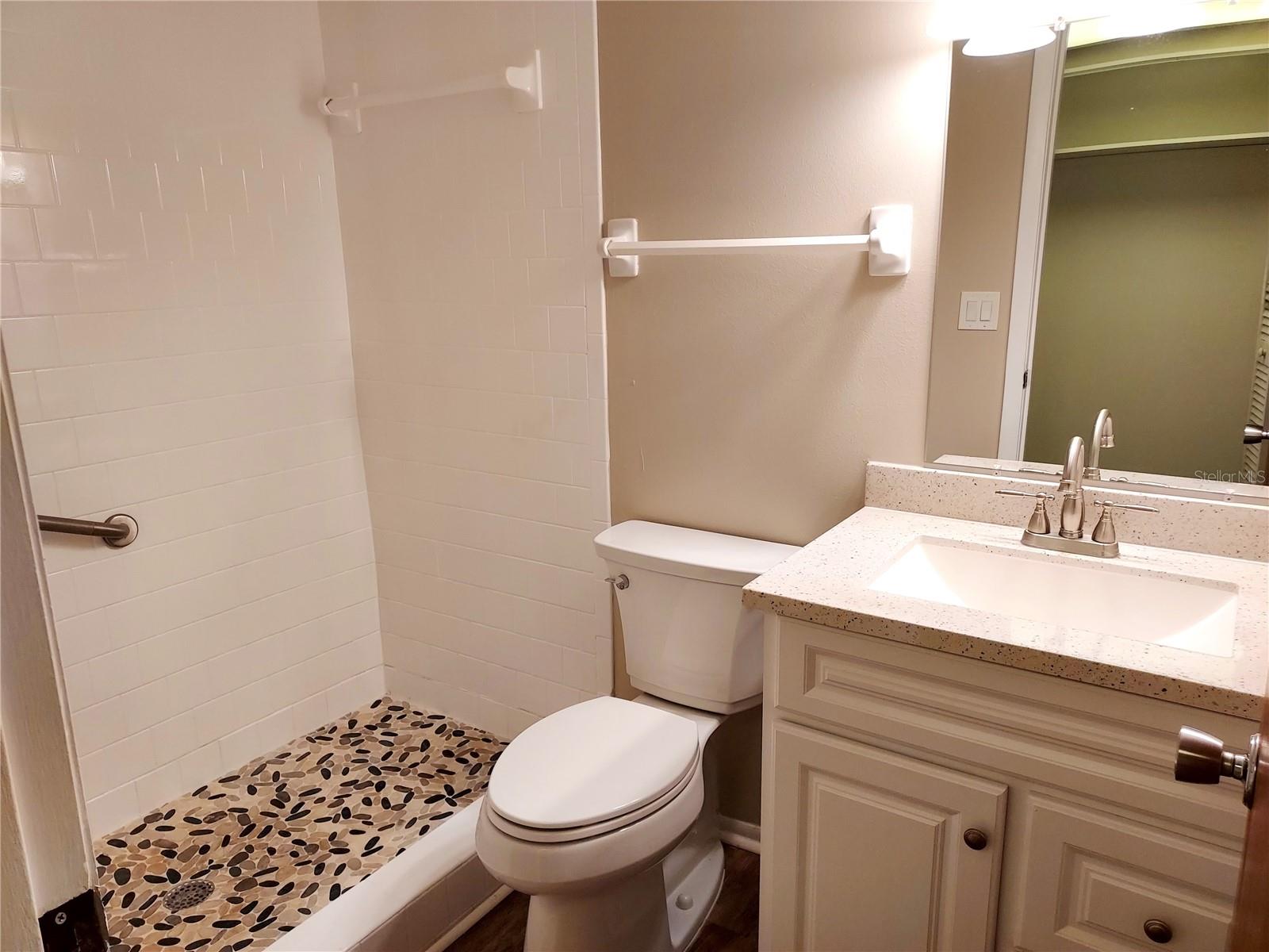 3520 Lake Bayshore Unit K111, Bradenton, FL 34205