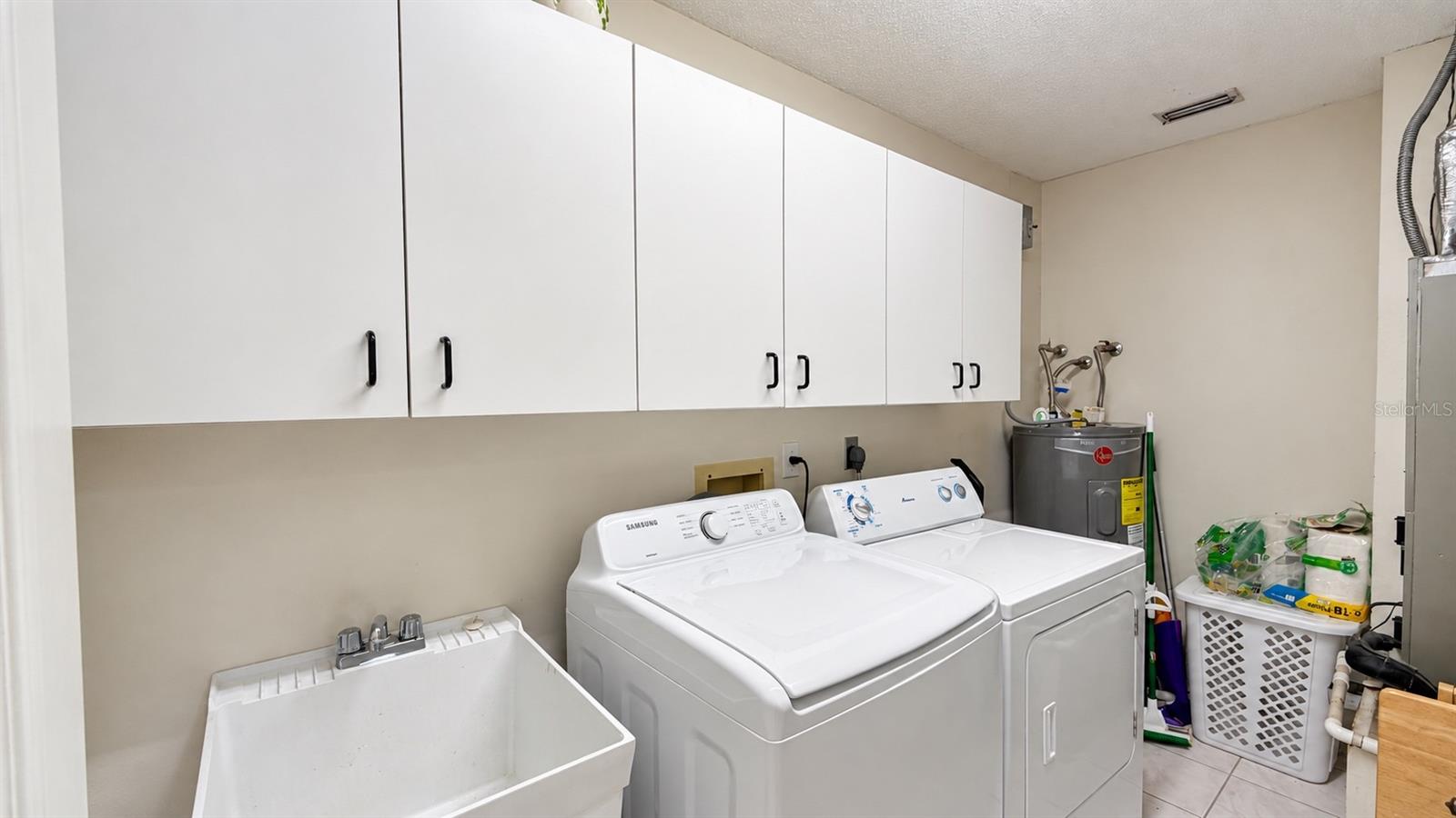 5157 Sandy Beach, Sarasota, FL 34242