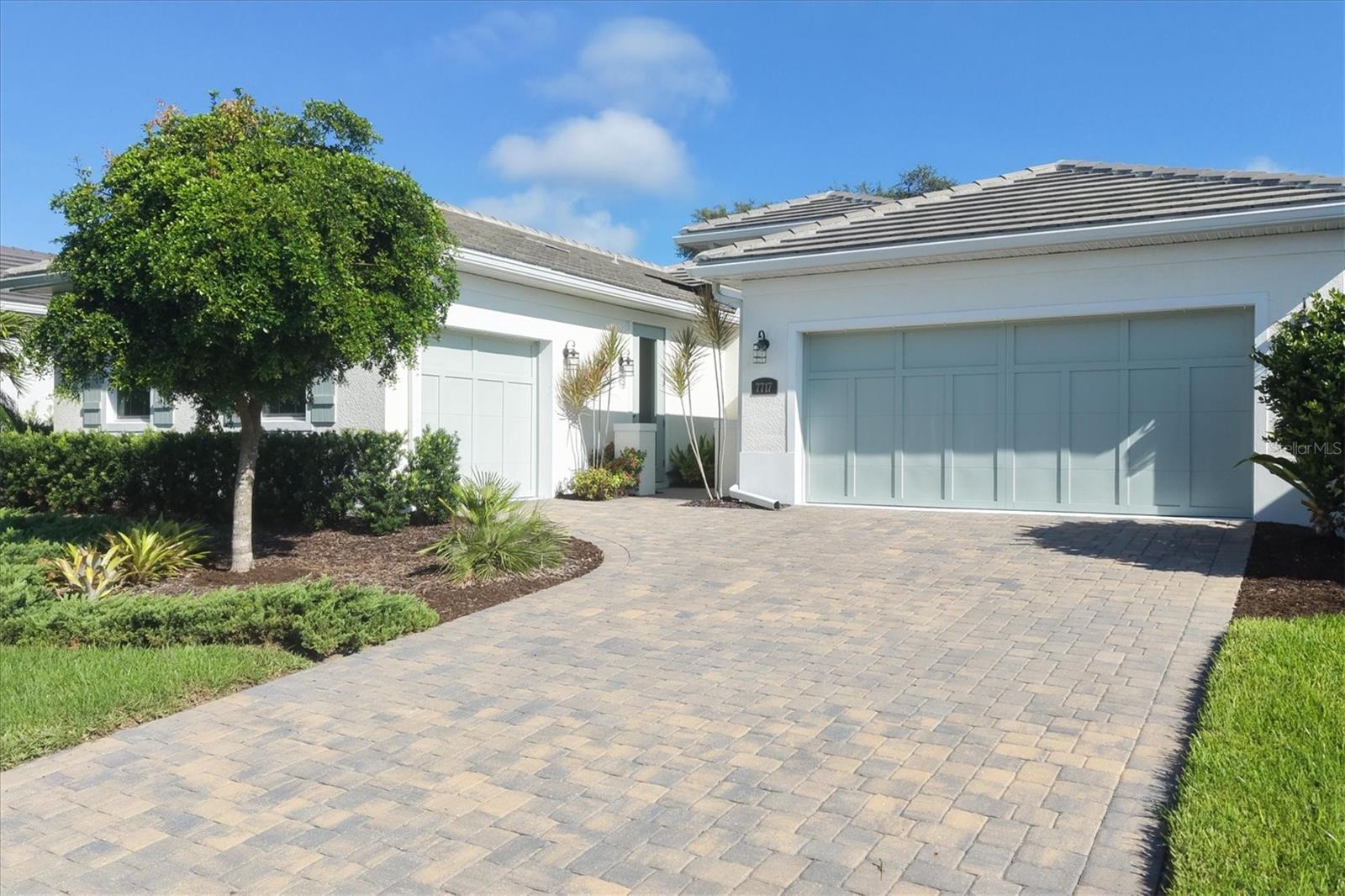 7717 Sandhill Lake, Sarasota, FL 34241