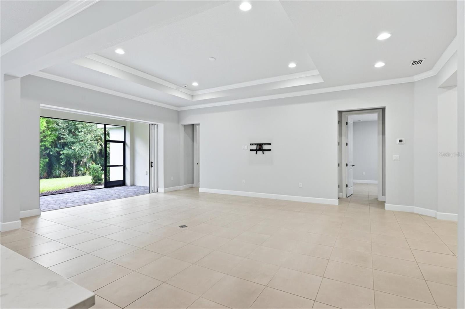 7717 Sandhill Lake, Sarasota, FL 34241