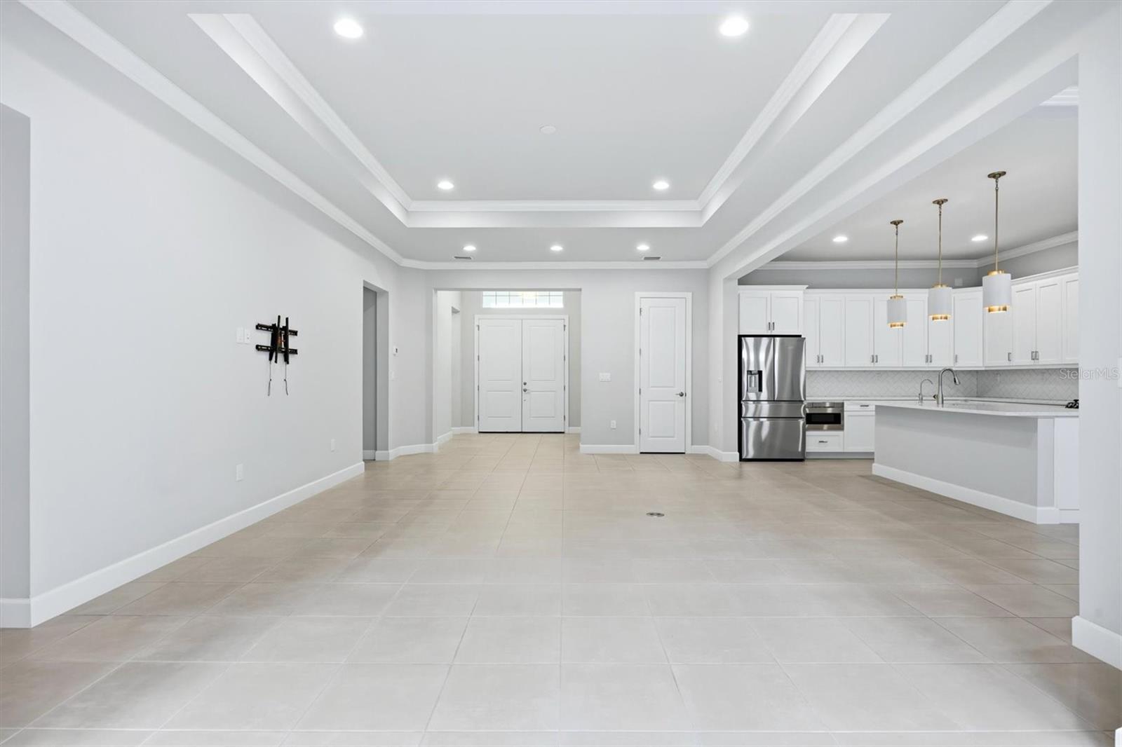 7717 Sandhill Lake, Sarasota, FL 34241