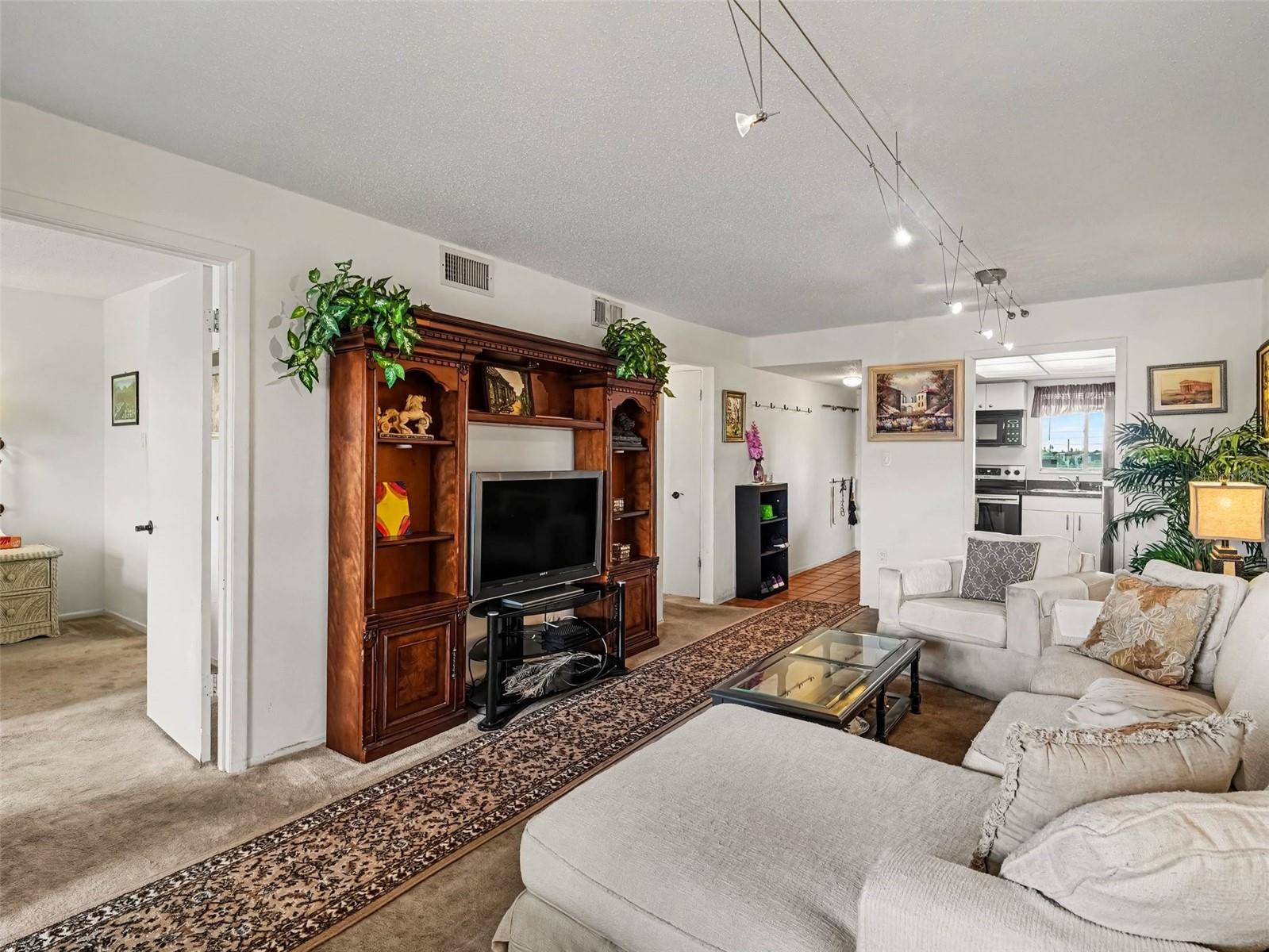 4137 Lake Bayshore Unit C505, Bradenton, FL 34205