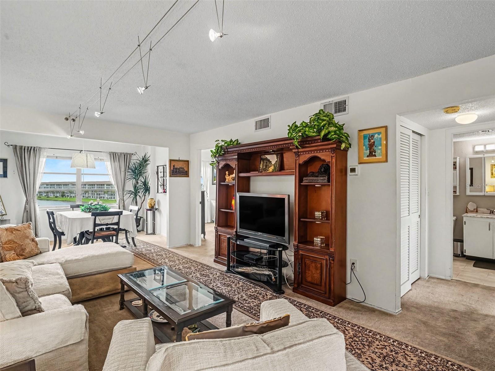 4137 Lake Bayshore Unit C505, Bradenton, FL 34205