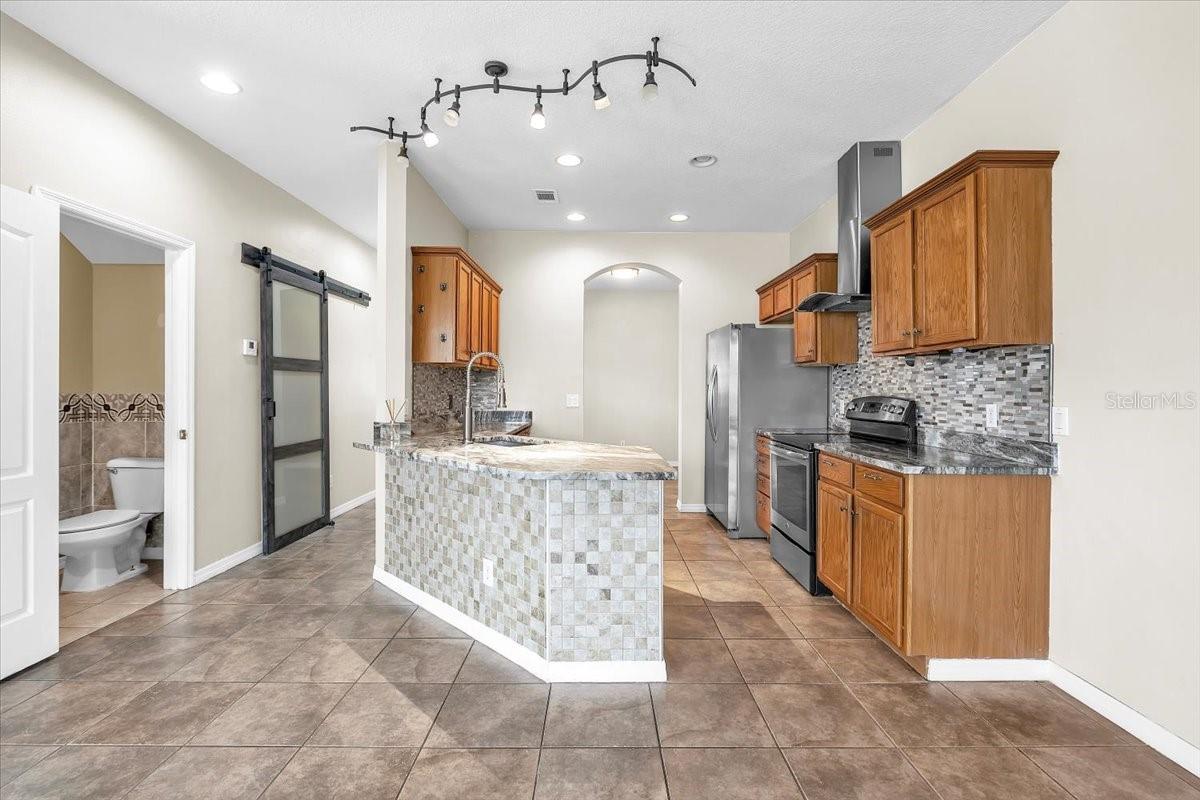 2332 Rosewood, North Port, FL 34289