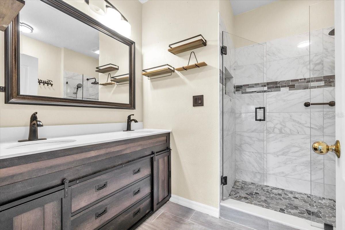 2332 Rosewood, North Port, FL 34289