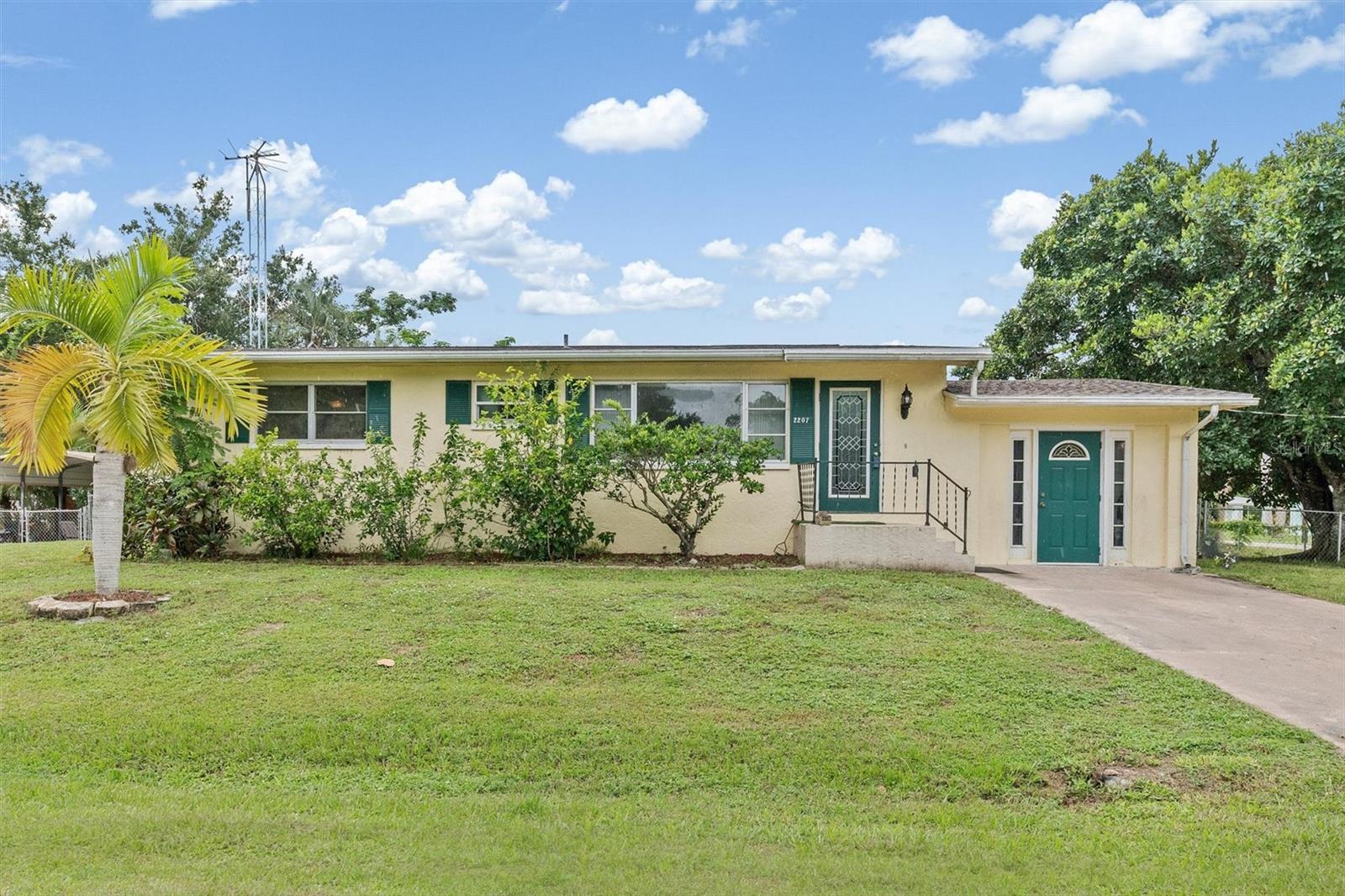 2205 Dixie, Punta Gorda, FL 33950