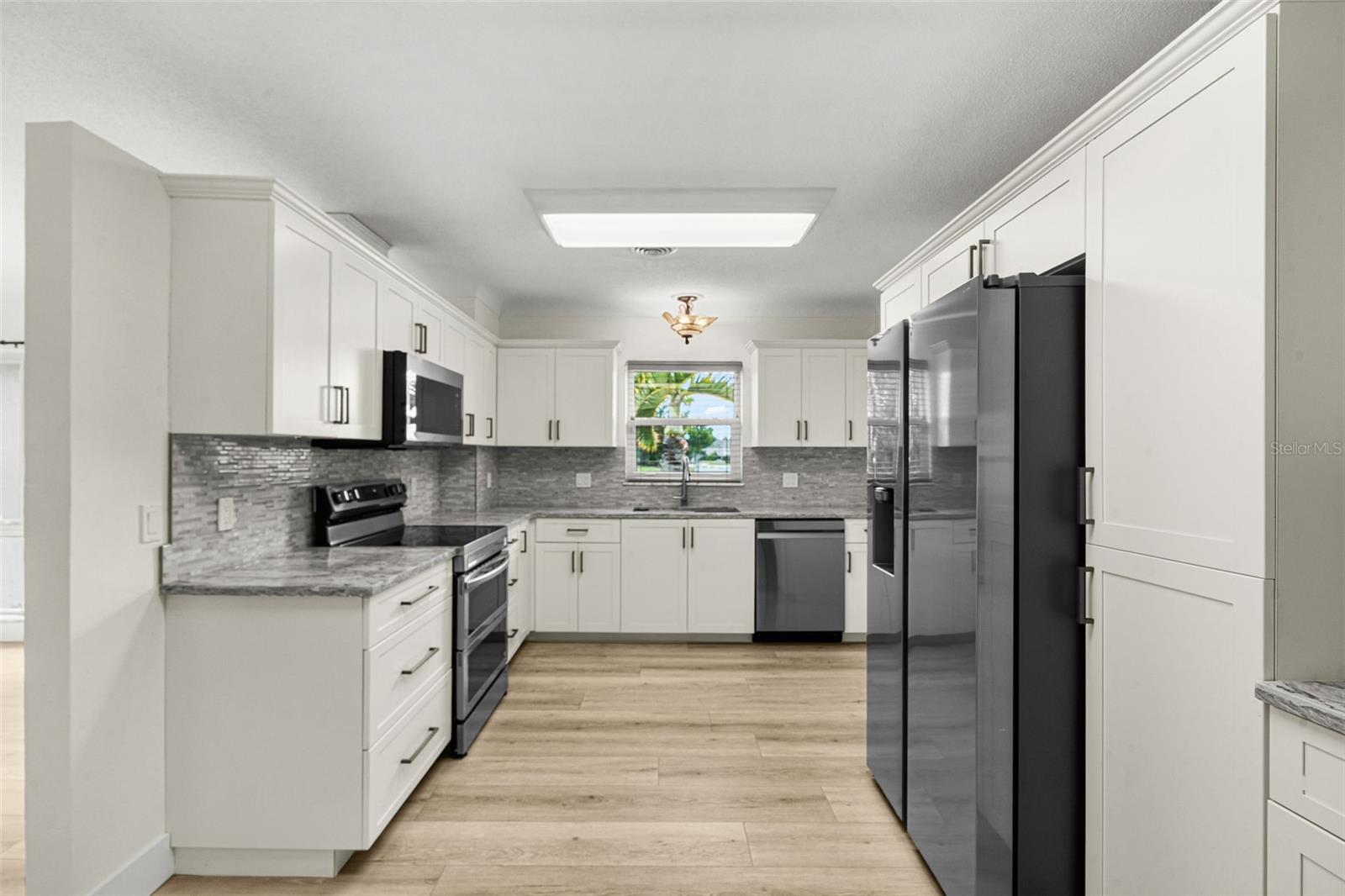 452 50th, Palmetto, FL 34221