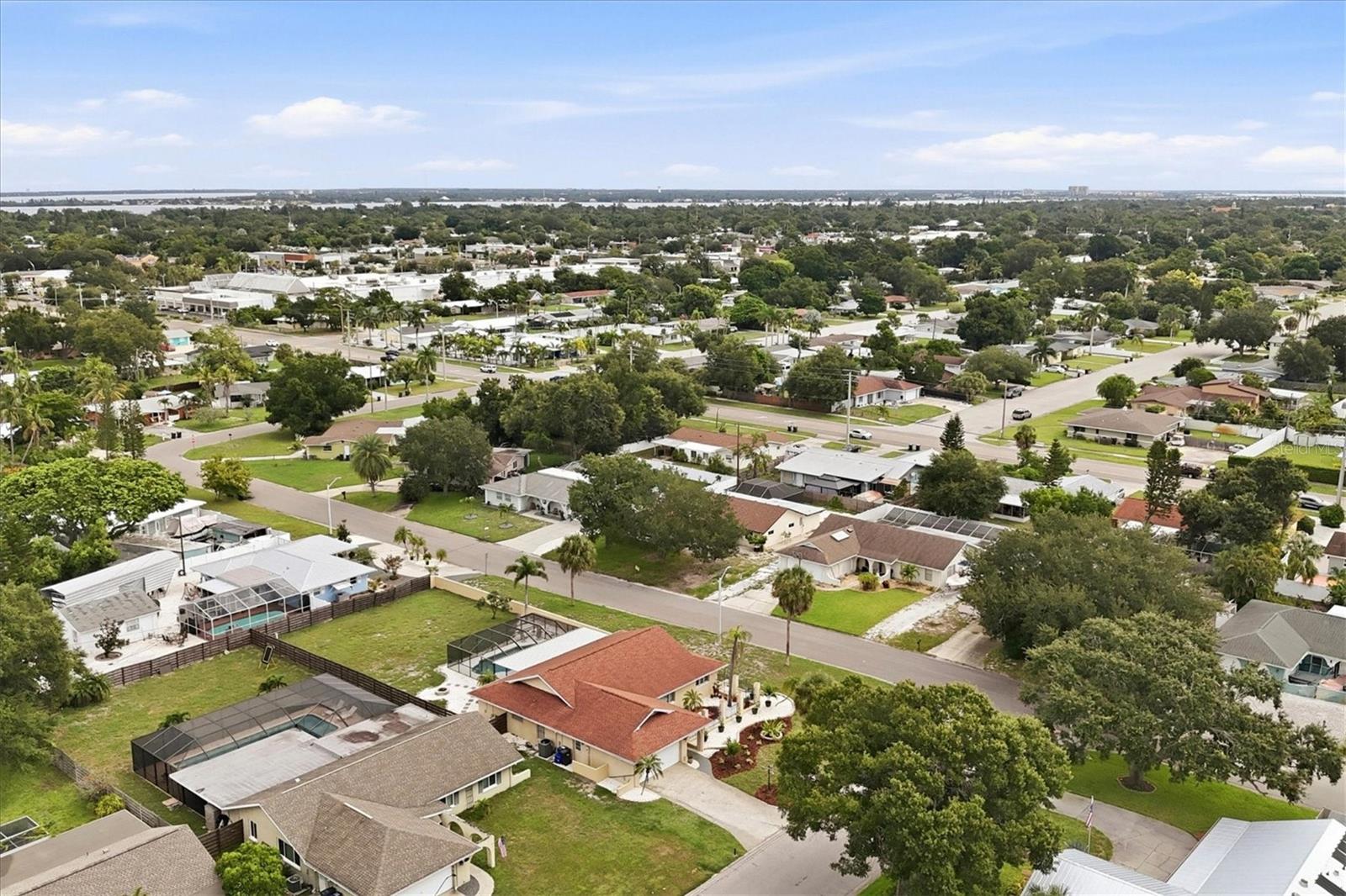 6004 9th, Bradenton, FL 34209