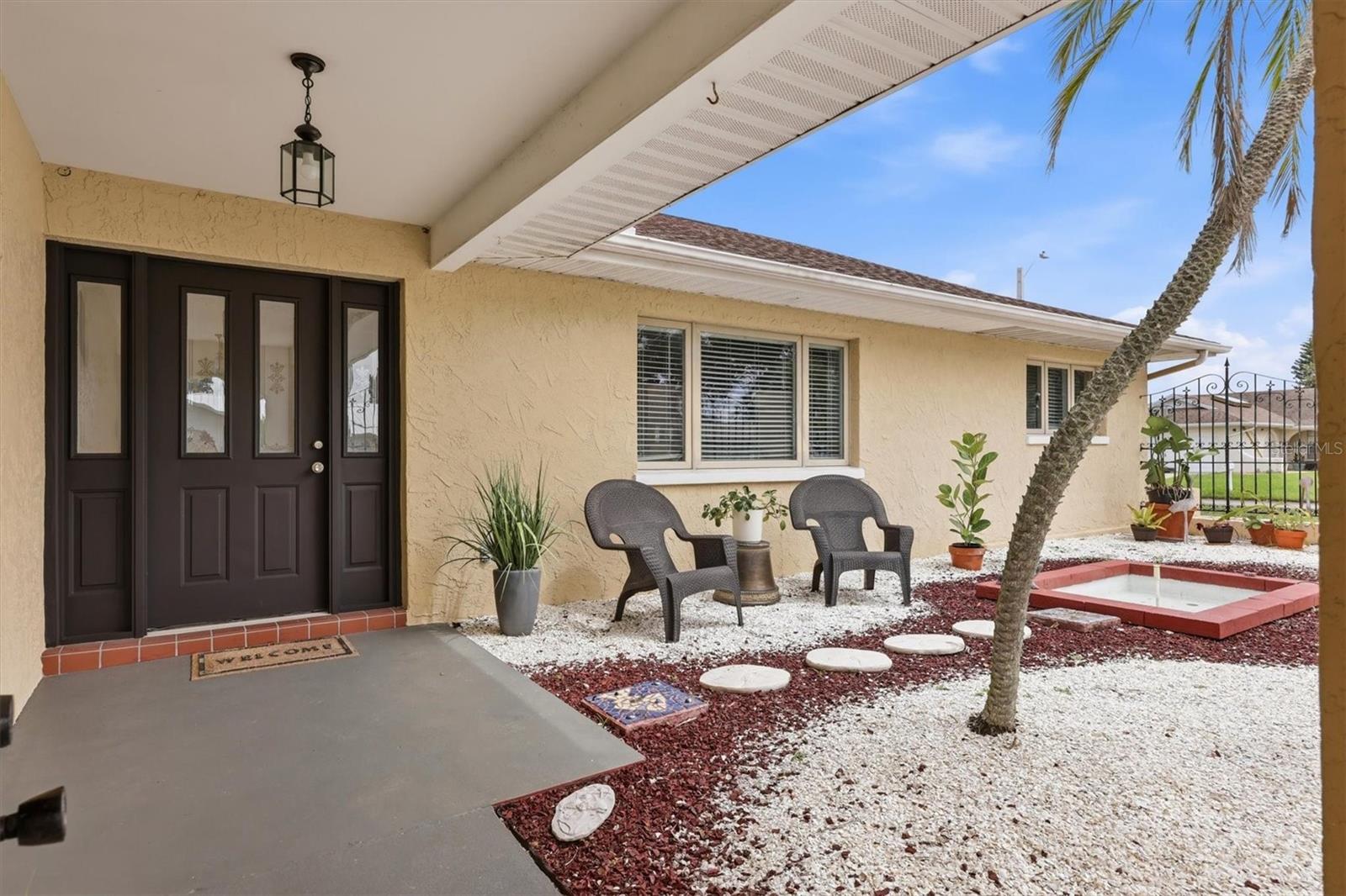 6004 9th, Bradenton, FL 34209