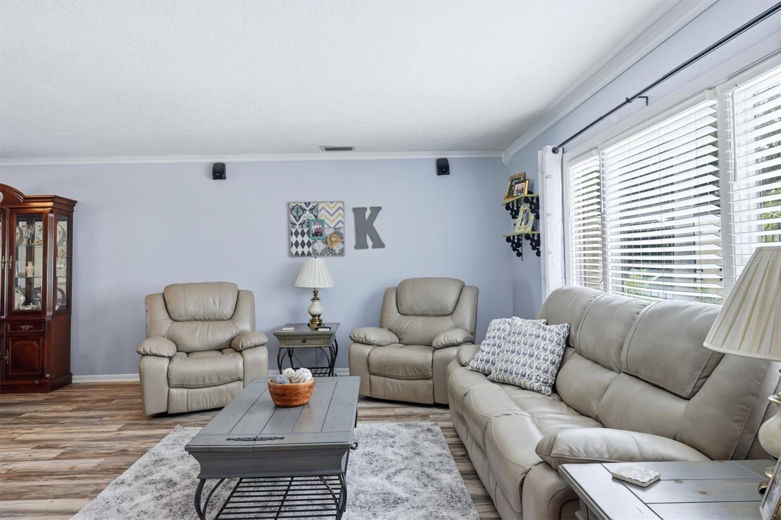 6004 9th, Bradenton, FL 34209