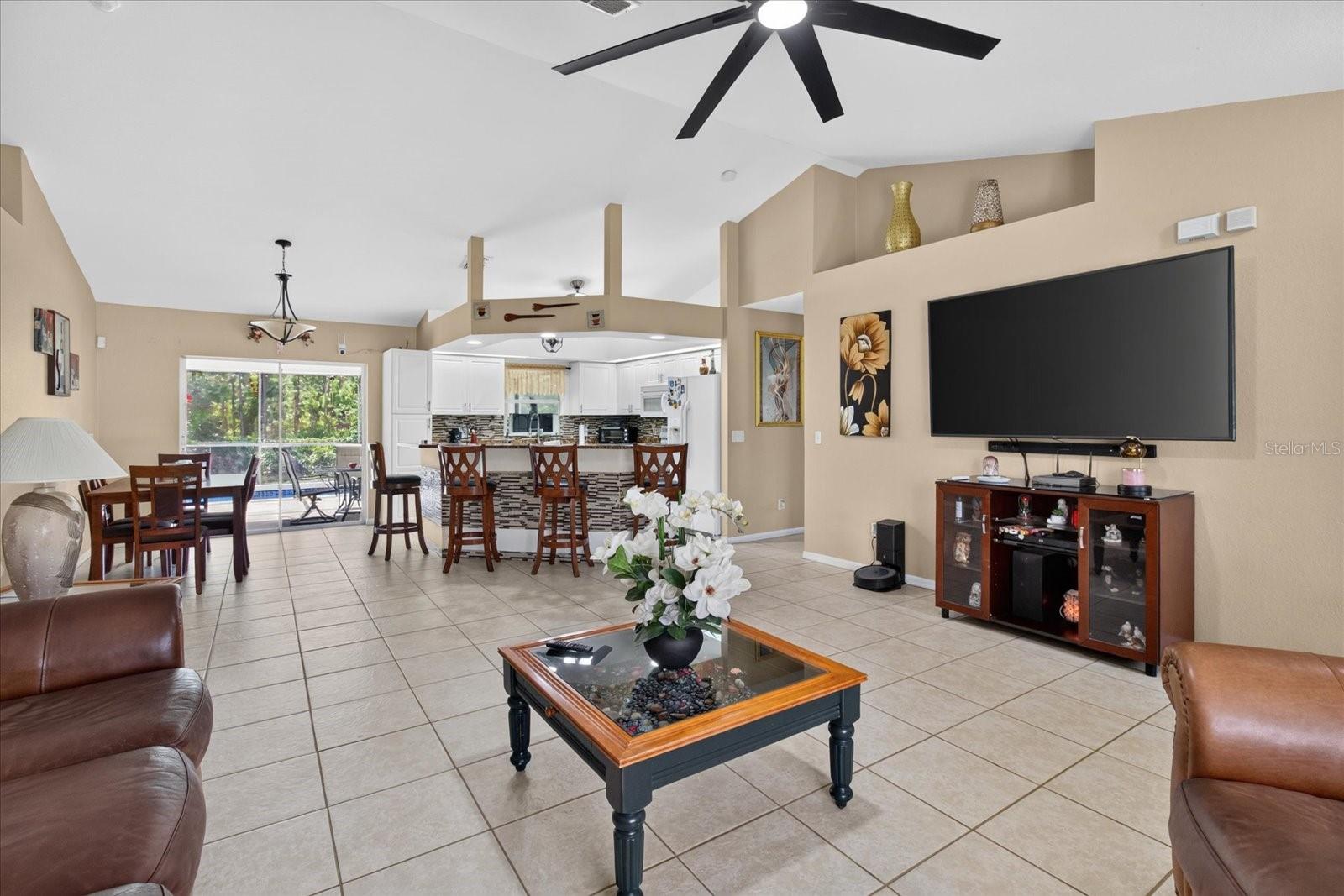 1048 Bandera, Lehigh Acres, FL 33974