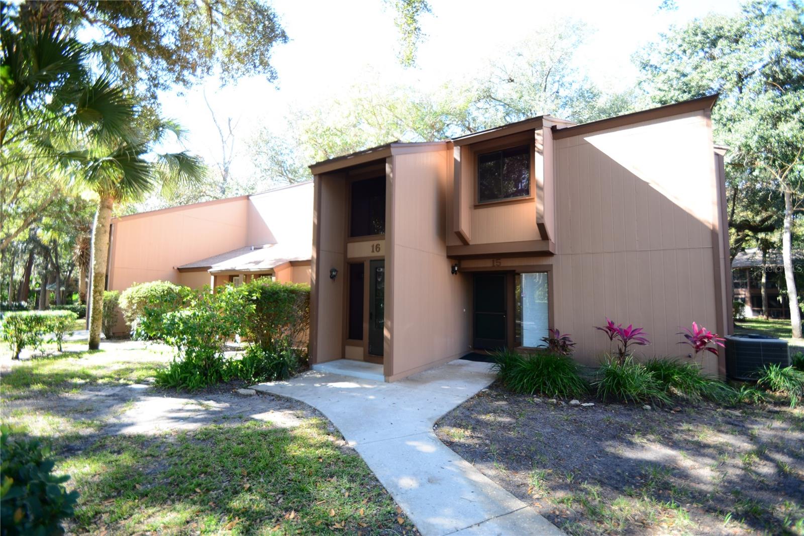 16 Oakmont Unit 16, Palm Coast, FL 32137
